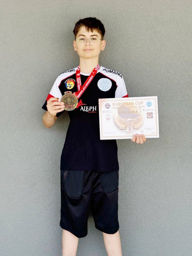 kick boxing European Cup Zagreb 2025 1 - Sportivii argeșeni – medaliați la competiția de kick-boxing European Cup Zagreb 2025
