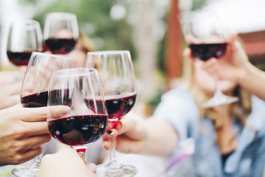 VIN - Medic primar cardiolog Adrian Tase: „In vino veritas și bolile de inimă”