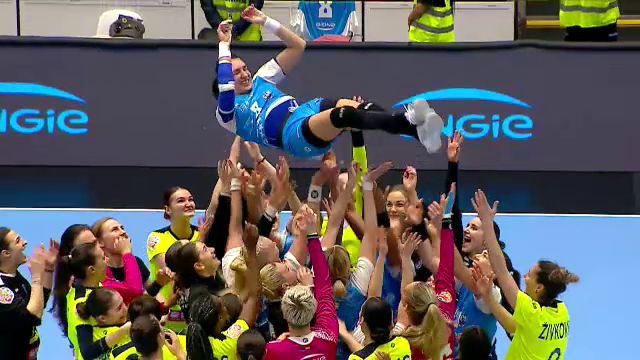 (Video) Cristina Neagu, cea mai mare handbalistă a României s-a retras! 3 Cristina Neagu