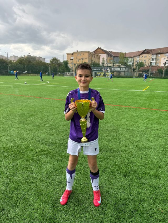 Succes după succes pentru micuții fotbaliști de la FC Argeș 3 WhatsApp Image 2025 05 18 at 18.04.56 - Succes după succes pentru micuții fotbaliști de la FC Argeș