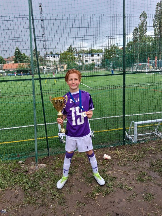 Succes după succes pentru micuții fotbaliști de la FC Argeș 2 WhatsApp Image 2025 05 18 at 18.05.42 1 - Succes după succes pentru micuții fotbaliști de la FC Argeș