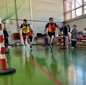 499532045 1009432134704969 6209938825280720107 n - Viitori salvatori în acțiune! Elevii argeșeni au participat la concursul „Cu viața mea apăr viața!”