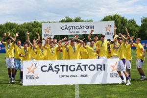 SP2 9079 1024x683 1 - FC Argeș a câștigat Cupa Elitelor U17
