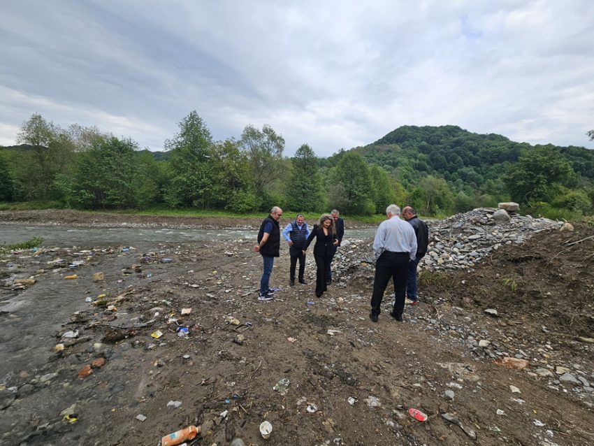 ioana facaleata inundatoii risc pe teren deschidere Sursă foto: FB Ioana FAcaleata