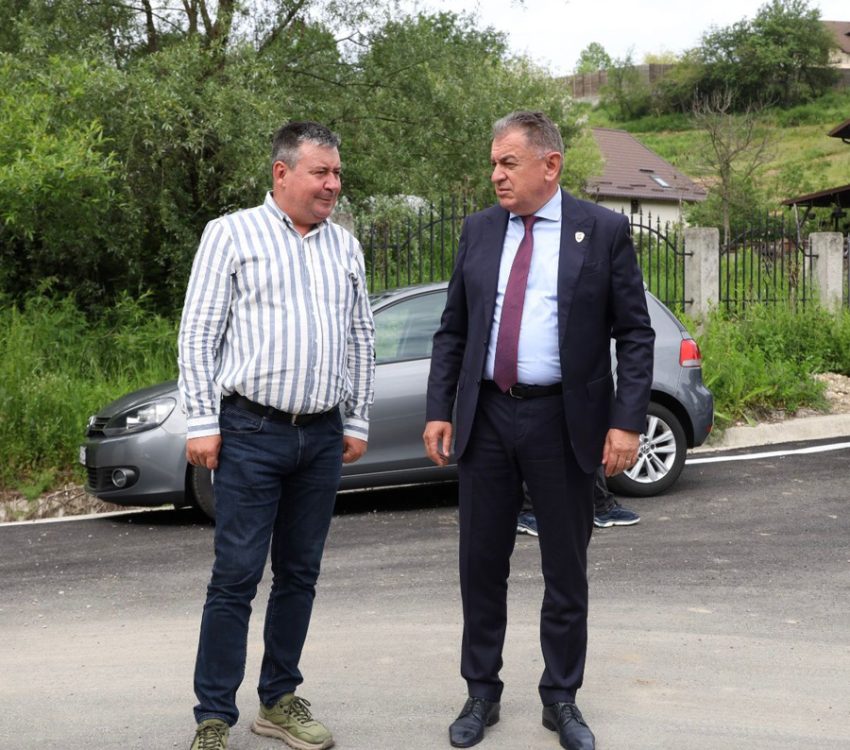 Primăria Pitești a recepționat lucrările de modernizare a străzii Velișoara-Grigorești. Iată cum arată! 3 Sursă foto: Primăria Municipiului Pitesti