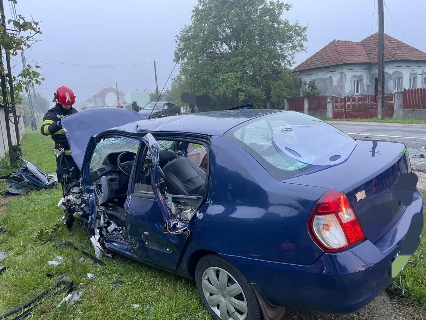 Accident grav la Merișani! Bărbat de 56 de ani transportat la spital 1 accidnt auto Argeș