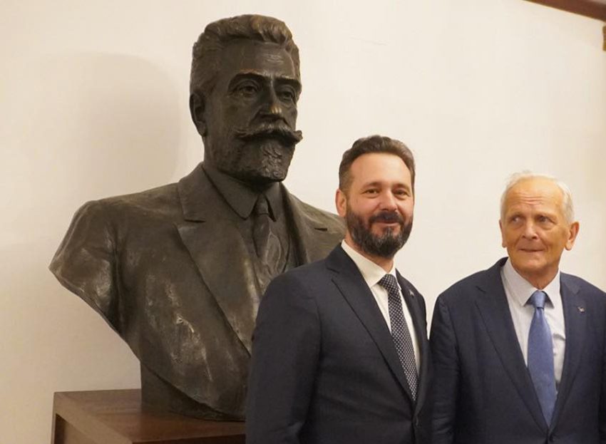 mihai cotet cu Theodor Stolojan Sursă foto: FB Mihai Coteț