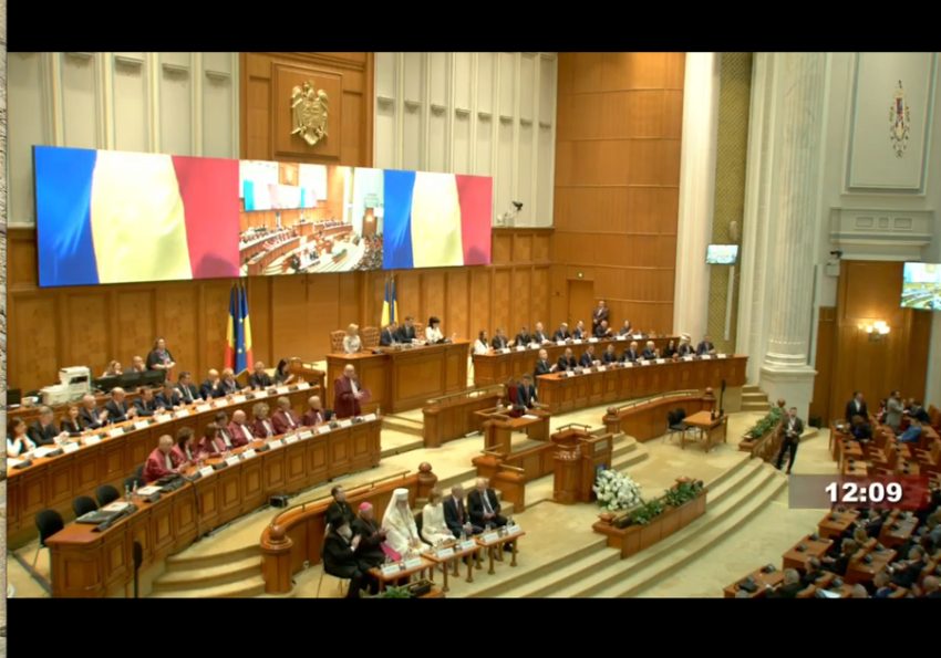 Nicusor dan presedinet in parlament depus juramantul Sursă foto: screenshot FB Parlamentul Romaniei - Camera Deputatilor