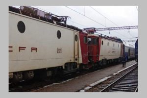Untitled Project 1 1 - Tren cu peste 100 de pasageri lovit de o locomotivă. Conductorul și mecanicul, pozitivi la amfetamină!