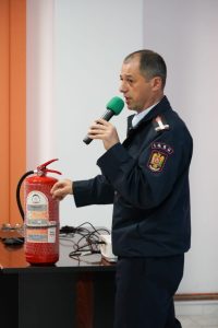 499963252 1014250994223083 6252379249232273772 n - Reprezentanții ISU Argeș au instruit preoţii din cadrul Arhiepiscopiei Argeşului şi Muscelului