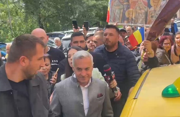 calin-georgescu-a-fost-la-parchetul-general-pentru-audieri-dupa-ce-a-citat-din-corneliu-zelea-codreanu-975689