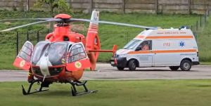 XZ - (Video) ARGEȘ. Trei oameni au ajuns de ieri și până astăzi la spital mușcați de urși