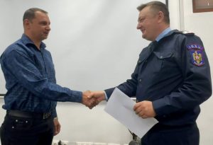 Momente emoționante la ISU Argeș. Două cadre au trecut în rezervă 1 502410869 1016351264013056 1344174564783725091 n - Momente emoționante la ISU Argeș. Două cadre au trecut în rezervă