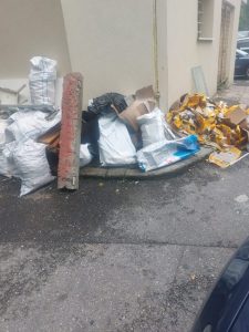 Controale în Pitești! Cetățeni amendați de polițiștii locali 1 WhatsApp Image 2025 05 30 at 19.23.25 2 1 - Controale în Pitești! Cetățeni amendați de polițiștii locali