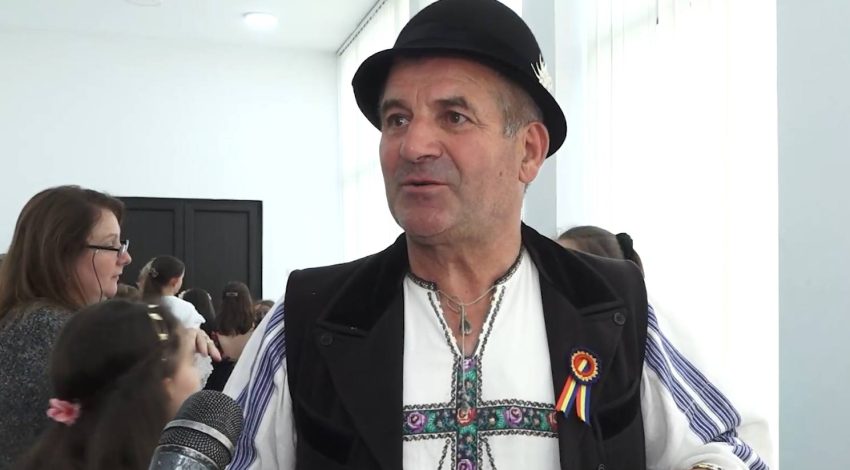 (Video) Față în față cu tezaurele vii - Întâlnire inedită în avans de Ziua Copilului, la Pitești! 3 55 - (Video) Față în față cu tezaurele vii - Întâlnire inedită în avans de Ziua Copilului, la Pitești!