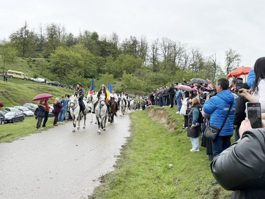 Rapsodia Păstorească - un simbol al tradiției ajuns la ediția cu numărul 53 3 rapsodia pastoreasca3 - Rapsodia Păstorească - un simbol al tradiției ajuns la ediția cu numărul 53