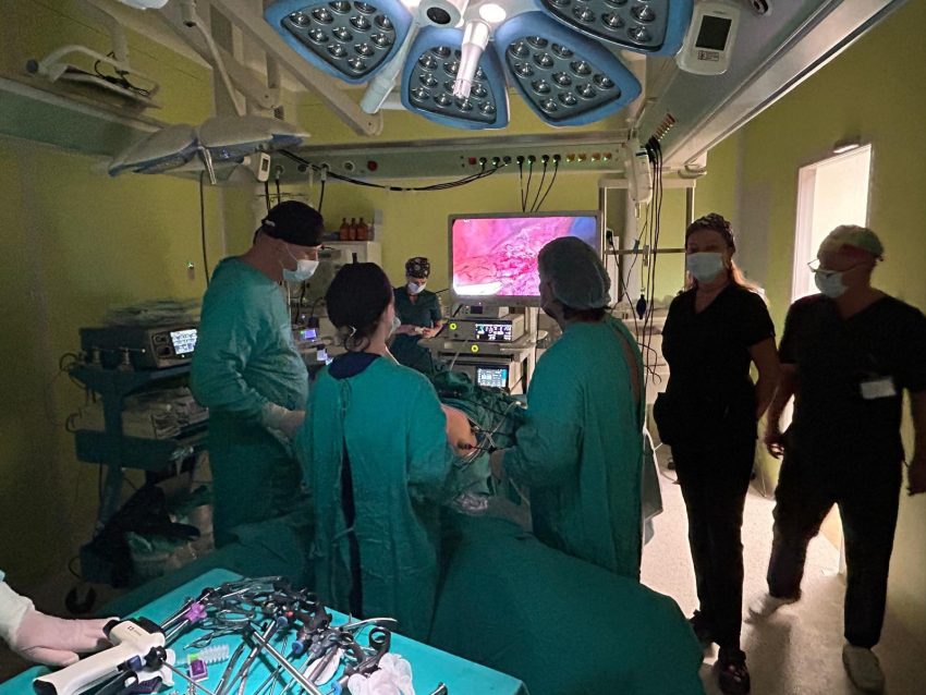 WhatsApp Image 2025 05 24 at 17.19.06 1 - Spitalul Mioveni, pol de sănătate în Argeș – performanță și dezvoltare!