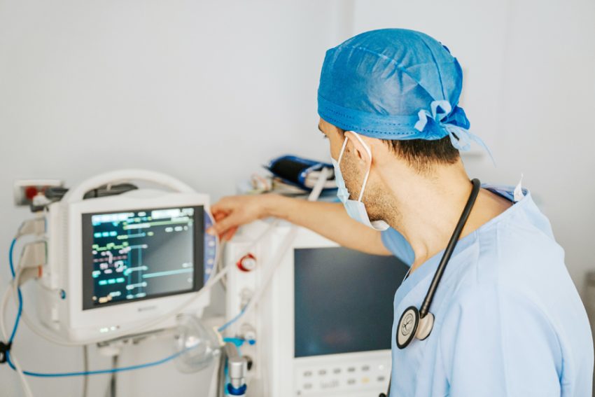 cesar badilla miranda 0Fv4M2hSZJU unsplash - SPITALUL DE BOLI CRONICE CĂLINEȘTI.  Grijă, profesionalism și umanitate în slujba comunității