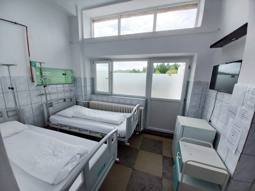 Salon 3 - SPITALUL DE RECUPERARE RESPIRATORIE SI PNEUMOLOGIE "SF.ANDREI"