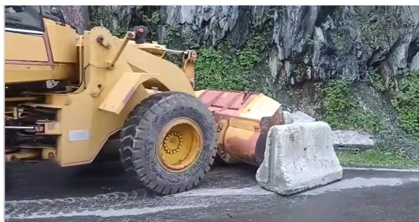 cats - Oficial! S-a redeschis circulația pe Transalpina şi Transfăgărăşan