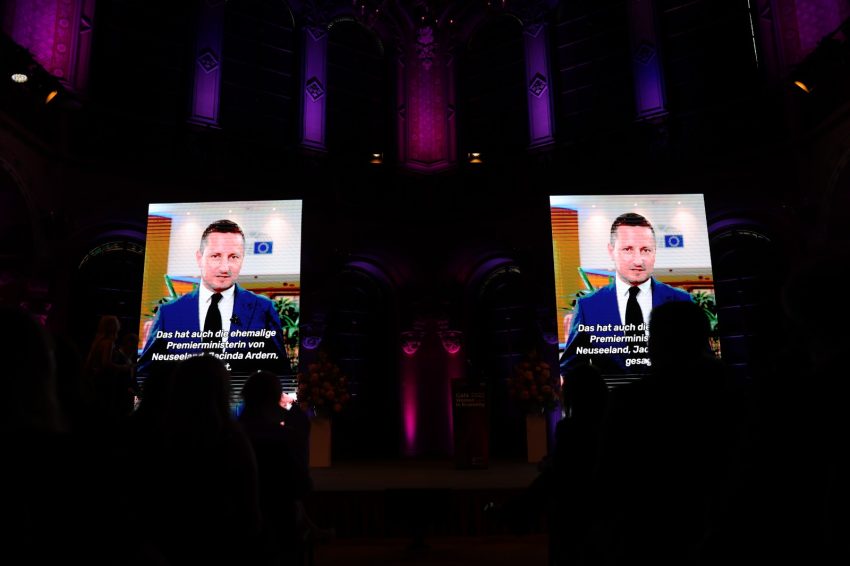 Două argeșence premiate la Gala „Women in Economy – Austrian Edition” 3 PHOTO 2025 06 10 15 45 54 - Două argeșence premiate la Gala „Women in Economy – Austrian Edition”