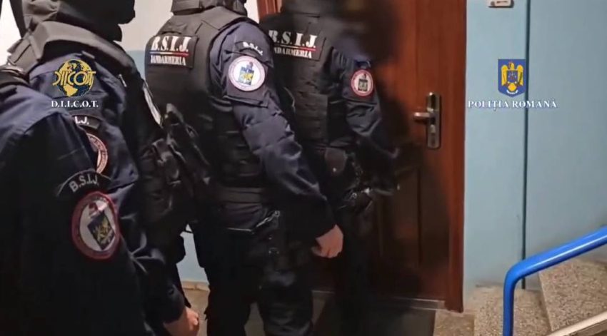 percheziții percheziții