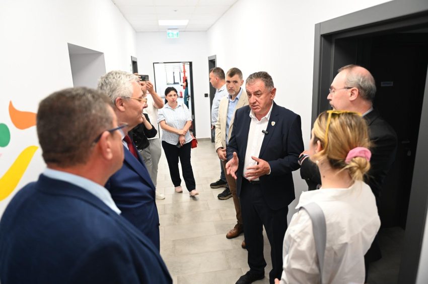 PITEȘTI. S-a deschis Centrul Multifuncțional Comunitar Războieni! 8 Centrul Multifuncțional Comunitar Războieni