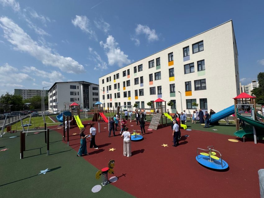 PITEȘTI. S-a deschis Centrul Multifuncțional Comunitar Războieni! 6 Centrul Multifuncțional Comunitar Războieni