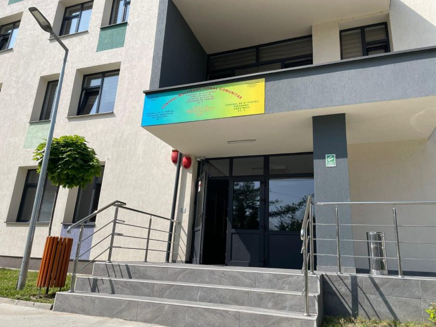 PITEȘTI. S-a deschis Centrul Multifuncțional Comunitar Războieni! 1 Centrul Multifuncțional Comunitar Războieni