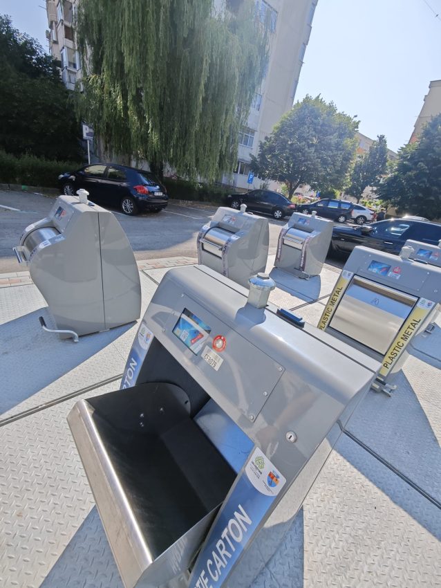 Noile containere îngropate și de suprafață, din cartierul Găvana, sunt funcționale! 2 containerele din Gavana