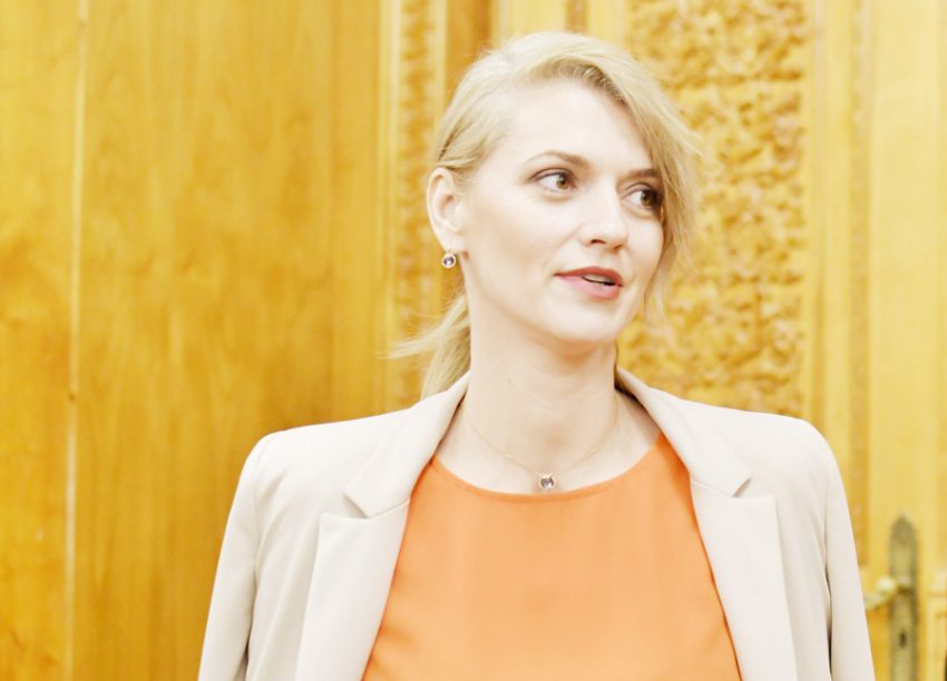 JOCURILE DE NOROC NU MAI SUNT O… JOACĂ 1 Sursă foto: ediția tipărită.