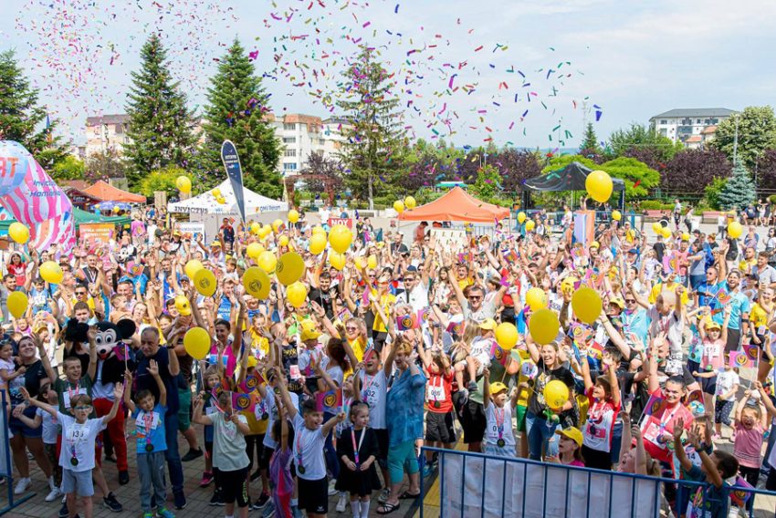 cros mioveni deschidere Surtsă foto: FB Primăria Orașului Mioveni