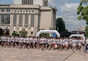 Crosul Național Ziua Olimpică Pitești 2025 a bătut toate recordurile de participare 1 cros olimpic pitesti