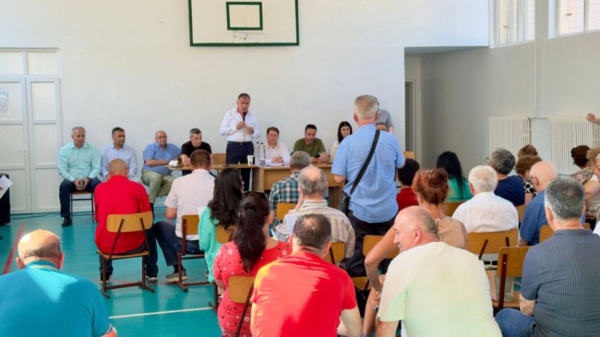 intalnire gentea 1N. Balcescu, Eremia Grigorescu si Negru Voda Sursă foto: FB Cristian Gentea.