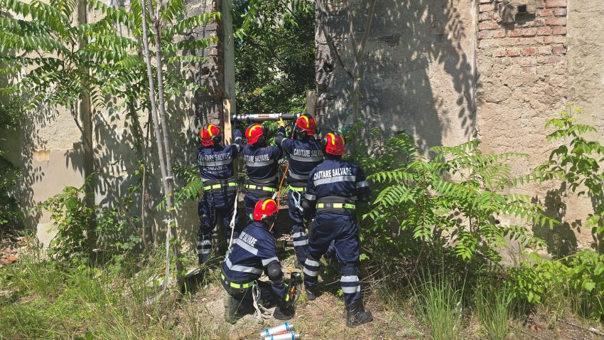 Azi a început cel mai mare exercițiu post-cutremur din istoria României 2 exercitiu cutremur DSU