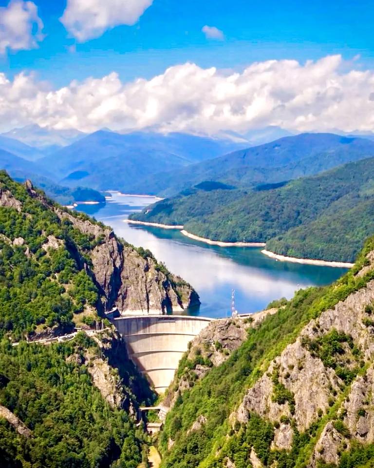 Planuri de vacanță? Vizitează Valea Argeșului cu plecare de la Casa Lăzăroiu! 6 505231383 1293873402739888 5027238001059532657 n - Planuri de vacanță? Vizitează Valea Argeșului cu plecare de la Casa Lăzăroiu!