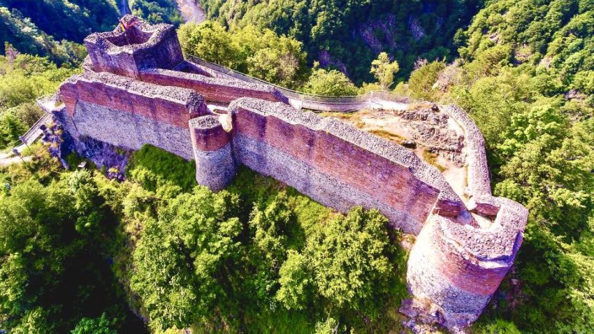 Planuri de vacanță? Vizitează Valea Argeșului cu plecare de la Casa Lăzăroiu! 3 505298050 1293873472739881 1486963697126373050 n - Planuri de vacanță? Vizitează Valea Argeșului cu plecare de la Casa Lăzăroiu!