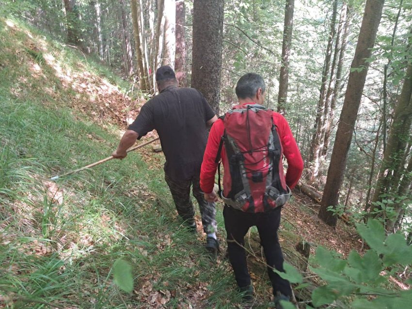 Cioban de 66 de ani recuperat de salvamontiștii argeșeni 1 interventie salvamont Arges cioban