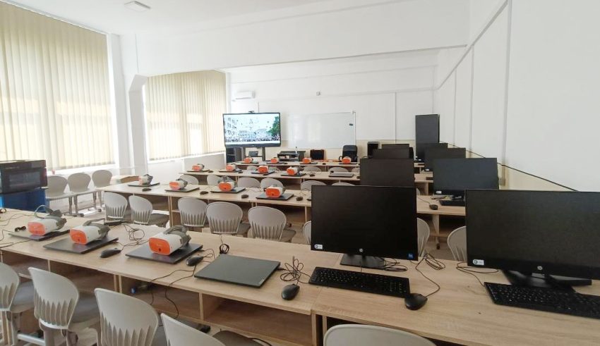 Colegiul Național „Alexandru Odobescu” din Pitești – Tradiție, Performanță și Viitor 4 Colegiul Odobescu 1 - Colegiul Național „Alexandru Odobescu” din Pitești – Tradiție, Performanță și Viitor