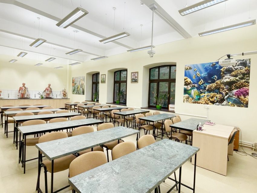 Colegiul Național „I.C. Brătianu” Pitești. Devino elev al liceului cu cei mai mulți olimpici! 3 colegiul ic bratianu 1 - Colegiul Național „I.C. Brătianu” Pitești. Devino elev al liceului cu cei mai mulți olimpici!