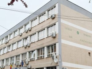 Liceul Sanitar Cantacuzino 14 - Liceul Teoretic „Ion Cantacuzino” - modelează caractere și formează oameni de valoare