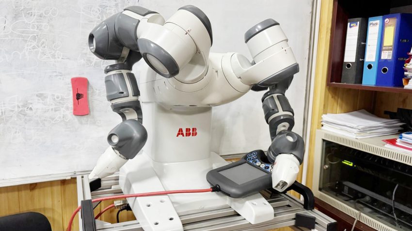 liceul de constructii mioveni 12 - Liceul Tehnologic Construcţii de Maşini Mioveni - Învață o meserie, câștigă un viitor sigur!