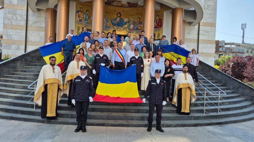 ziua tricolorului 1 - Ziua Drapelului Național, sărbătorită cu mândrie și respect la Mioveni
