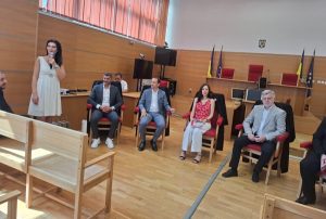 60f1c3a3 0ede 4d11 a03b 2ebbc0877399 1 - Campionul olimpic Mihai Covaliu la Tribunalul Arges!