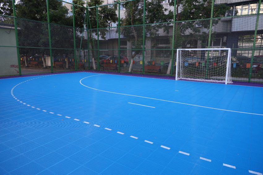 teren scoala Pitesti