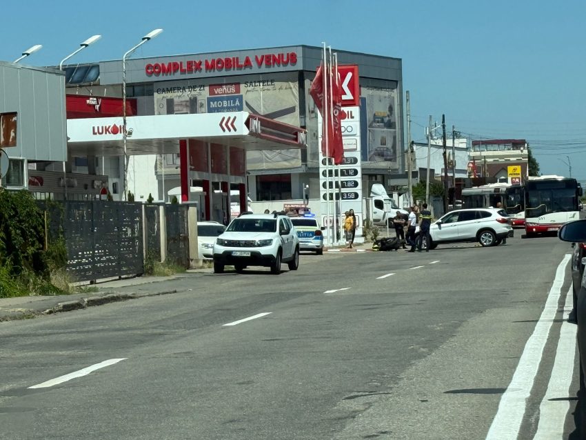 (Video) Accident în Pitești! Motociclist lovit de mașină 1 accident moto Arges Bascov