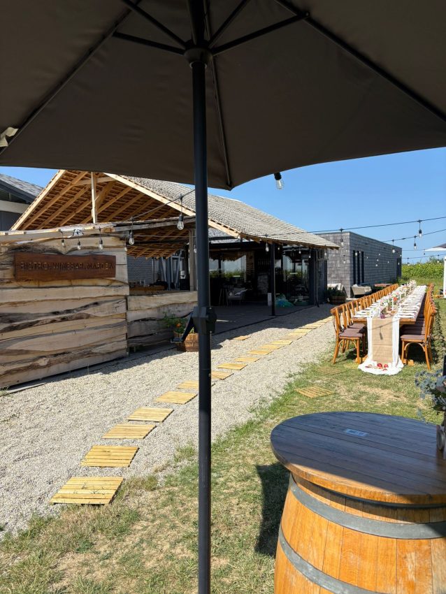 Crama Marcea: „Organizăm și evenimente la bistro-ul nostru din deal” 2 eveniment in vie la Marcea