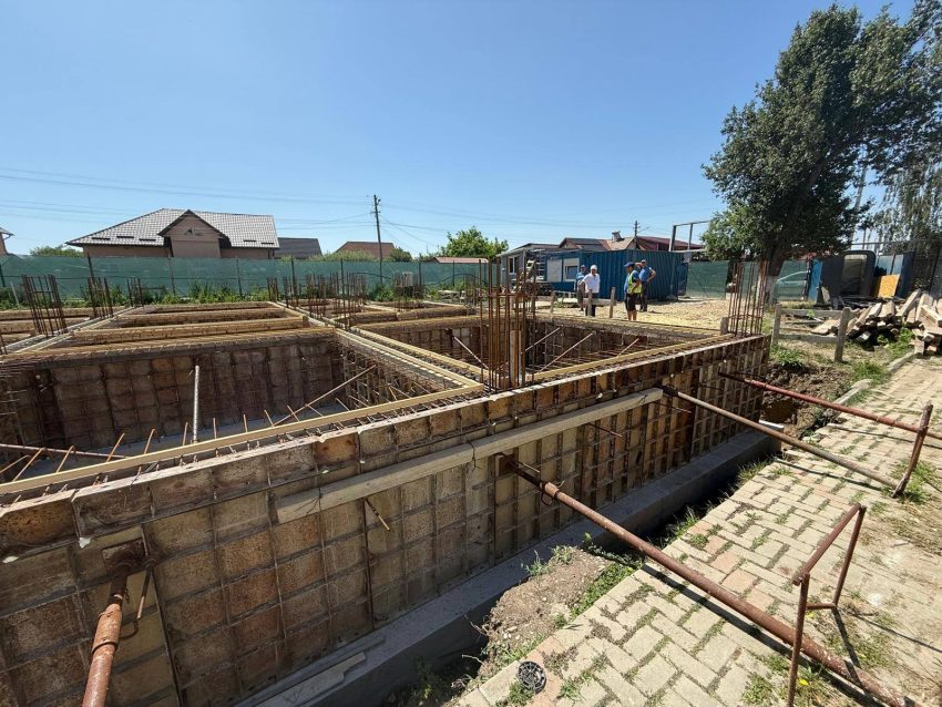 La Ștefănești au început lucrările pentru construirea noului dispensar 1 lucrari dispensar Ștefănești