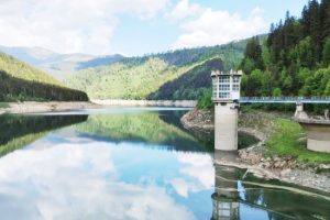 Rezervele de apă ale lacurilor de acumulare din Argeş au crescut la 80% din capacitate 1 rezerve apa ABAAV