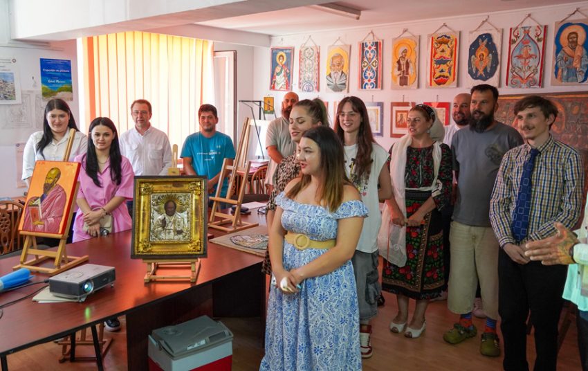 41 de absolvenți ai Facultății de Teologie din Pitești au susținut examenul de licență 1 Sursă foto: FB Arhiepiscopia Argeșului și Muscelului (Foto credit: Cristian Gheorghe).